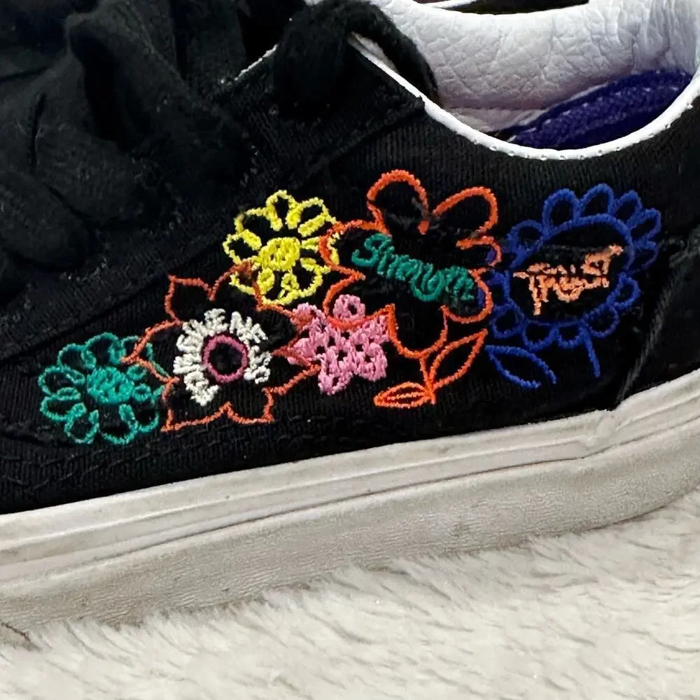 VANS Old Skool Black Self Love Sneakers sz 12 kids embroidered Vans Low Top
